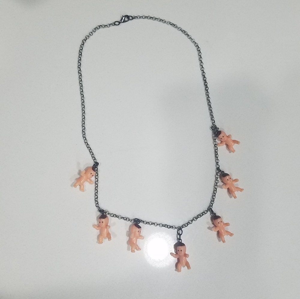Baby chain